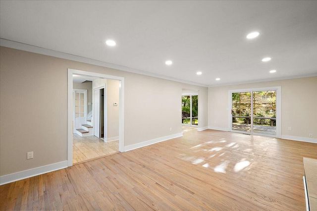 7381 Cathedral Drive, Bloomfield Hills, MI 48301