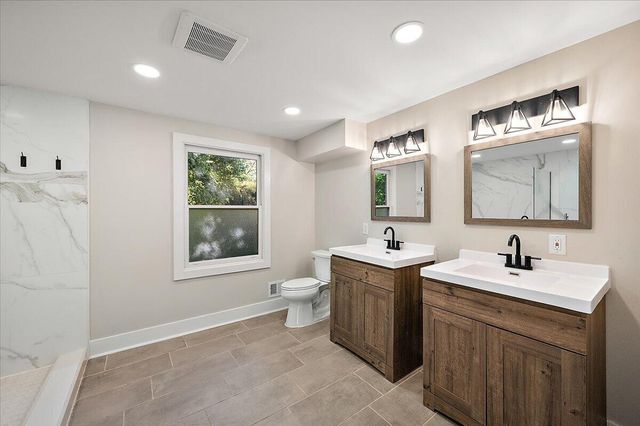 7381 Cathedral Drive, Bloomfield Hills, MI 48301
