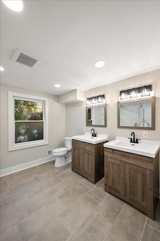 7381 Cathedral Drive, Bloomfield Hills, MI 48301