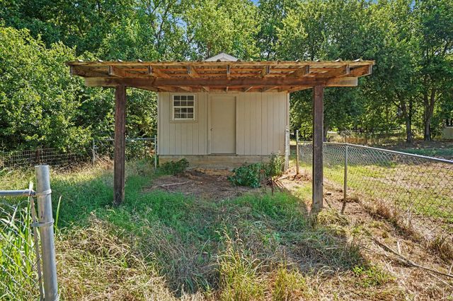 4225 Fm 2415, Coyote Flats, TX 76009