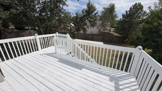 6505 E 44th St N, Bel Aire, KS 67226