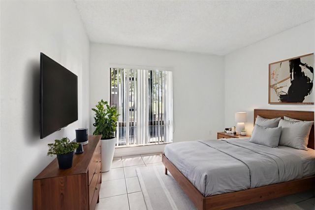 4369 AQUA VISTA DRIVE 16-C, Orlando, FL 32839