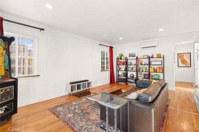 527 W 106th Street, Los Angeles, CA 90044