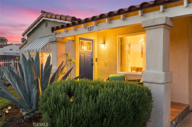 527 W 106th Street, Los Angeles, CA 90044