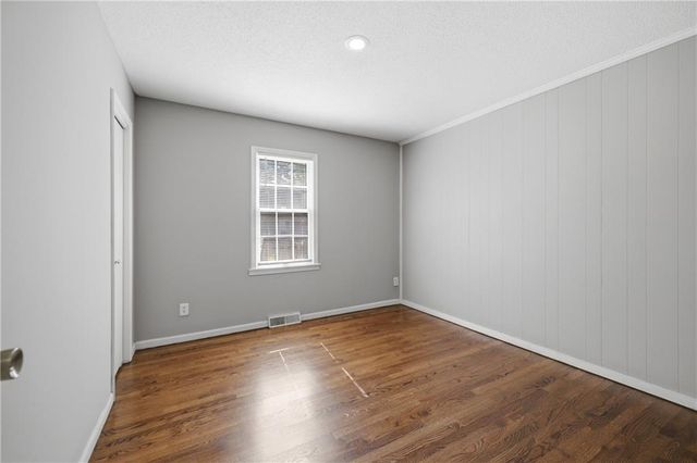 9604 E 67th Terrace, Raytown, MO 64133