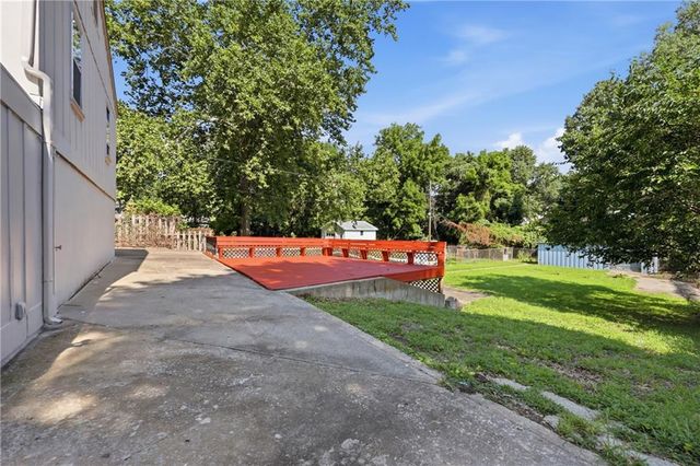 9604 E 67th Terrace, Raytown, MO 64133