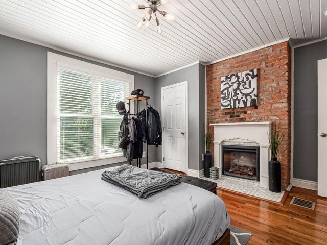 288 E 4th Avenue, Columbus, OH 43201