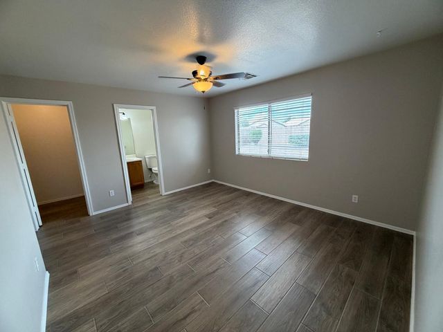 16719 N 160th Avenue, Surprise, AZ 85374