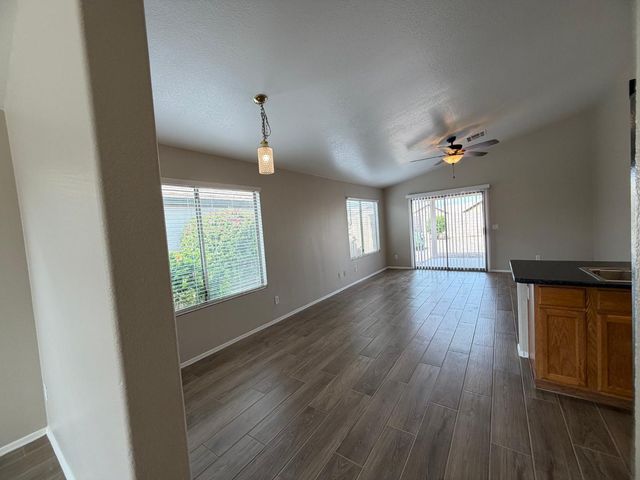 16719 N 160th Avenue, Surprise, AZ 85374