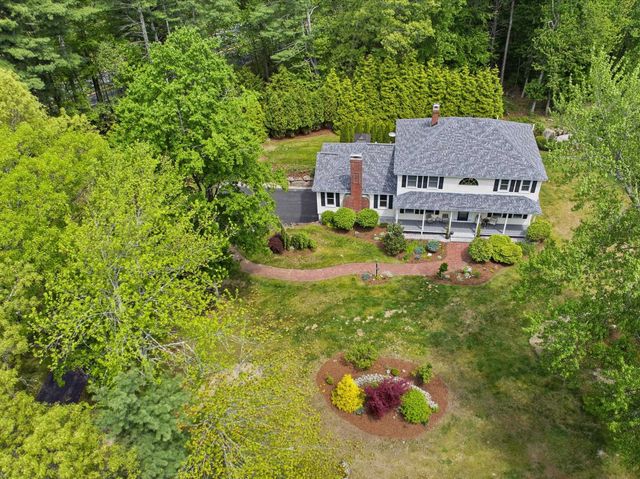 4 Hunters Road, Bedford, NH 03110