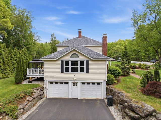 4 Hunters Road, Bedford, NH 03110