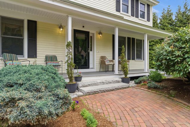 4 Hunters Road, Bedford, NH 03110
