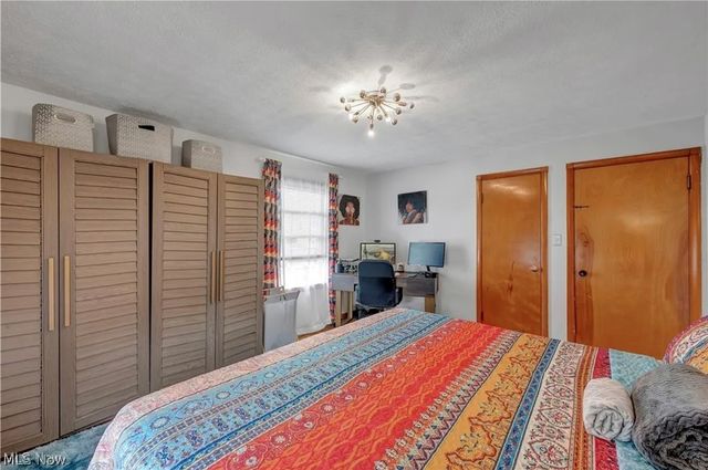 9309 Garfield Boulevard, Garfield Heights, OH 44125