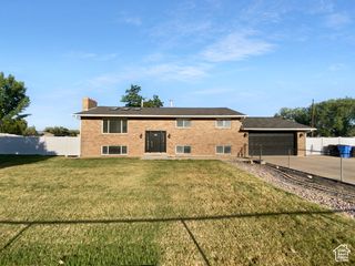 1175 N 1100 W, West Bountiful, UT 84087