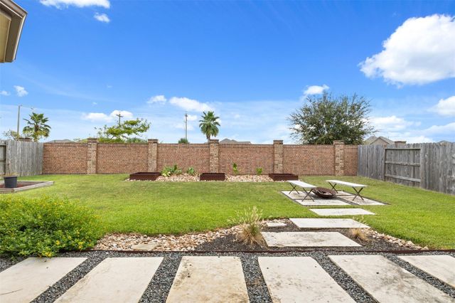 3017 Broadhaven Drive, Texas City, TX 77568
