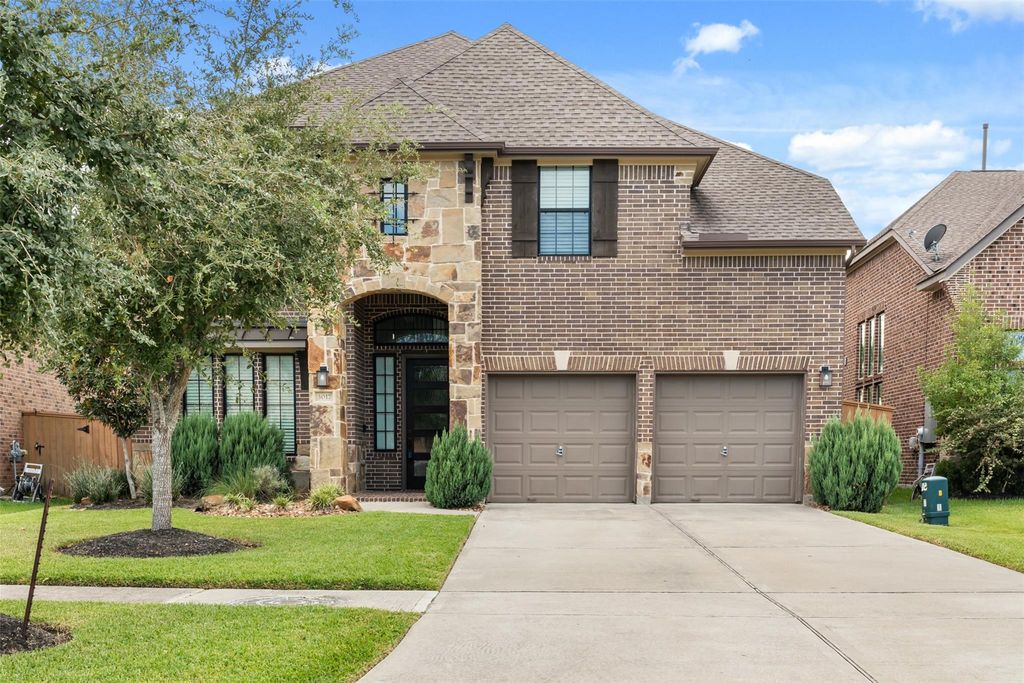 3017 Broadhaven Drive, Texas City, TX 77568