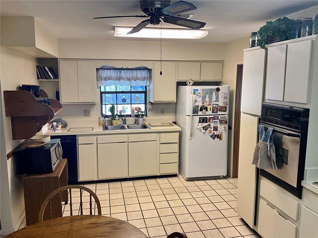 1332 LEE COURT, Leesburg, FL 34748