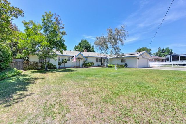 18493 N Jack Tone Rd, Lockeford, CA 95237