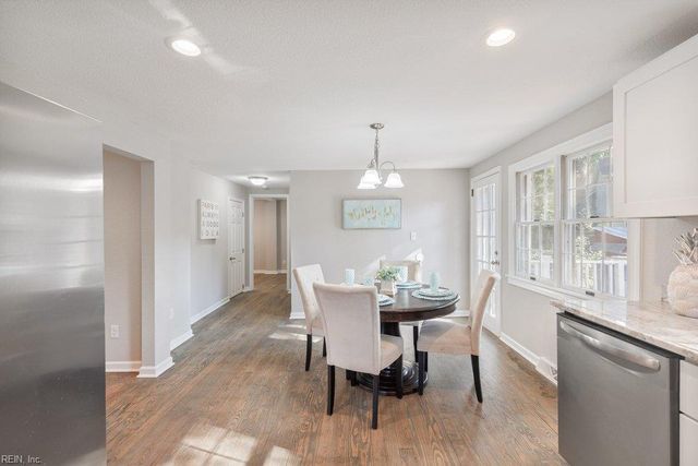 205 Fresno DR, Chesapeake, VA 23322