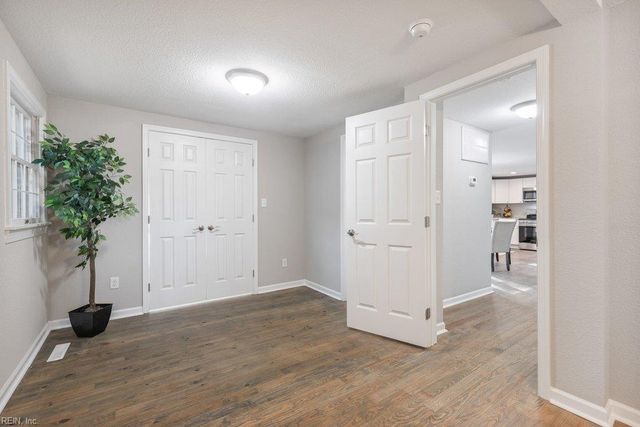205 Fresno DR, Chesapeake, VA 23322