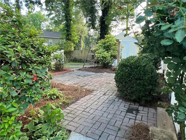 205 Fresno DR, Chesapeake, VA 23322