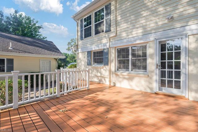 205 Fresno DR, Chesapeake, VA 23322