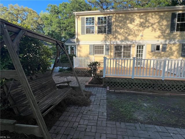 205 Fresno DR, Chesapeake, VA 23322