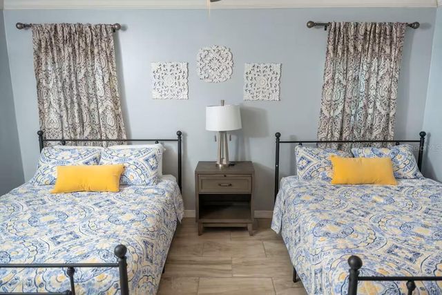 914 W CIMMERON DRIVE, Tampa, FL 33603