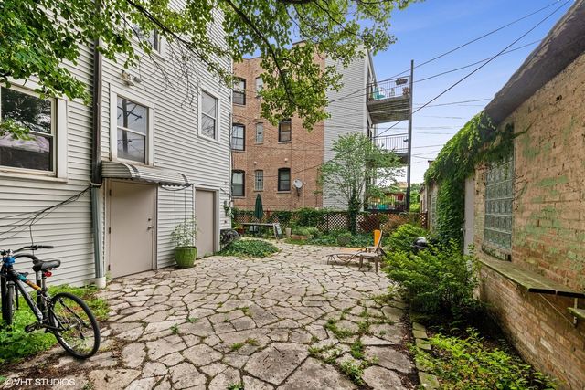 2751 W Logan Boulevard 2, Chicago, IL 60647