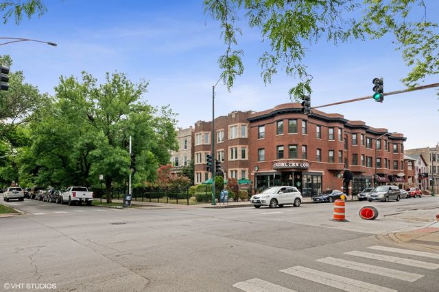 2751 W Logan Boulevard 2, Chicago, IL 60647