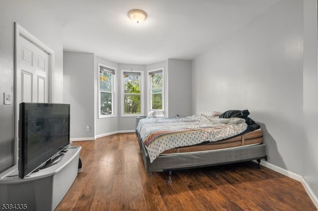 163 S 7Th St 3, Newark City, NJ 07103