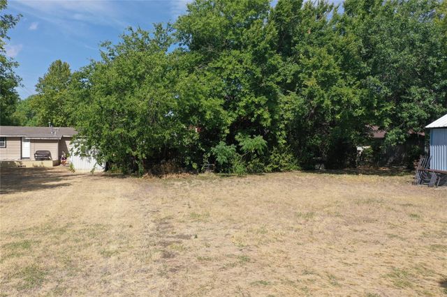 910 E 20th ST, Georgetown, TX 78626