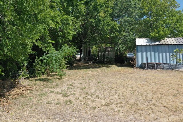 910 E 20th ST, Georgetown, TX 78626