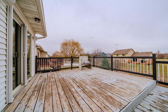 404 23rd Avenue N, Sartell, MN 56377