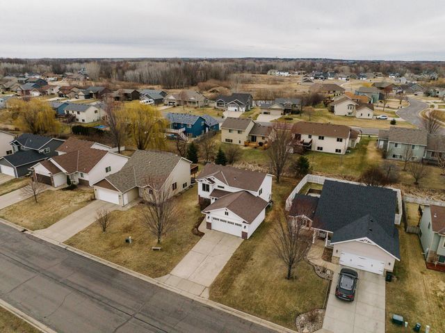 404 23rd Avenue N, Sartell, MN 56377