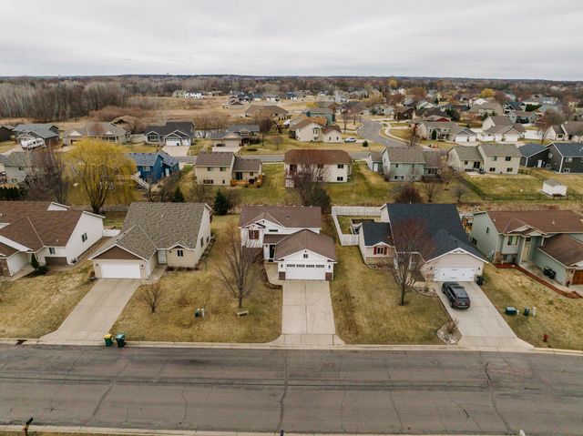 404 23rd Avenue N, Sartell, MN 56377