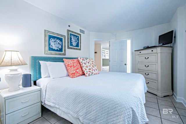517 E Beach Boulevard 3D, Gulf Shores, AL 36542