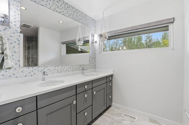 7410 N Walnut St, Spokane, WA 99208