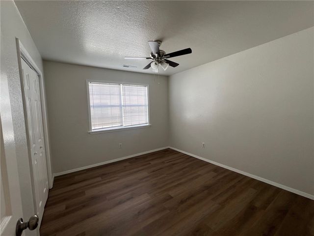 1012 Whipporwill Lane, Siloam Springs, AR 72761