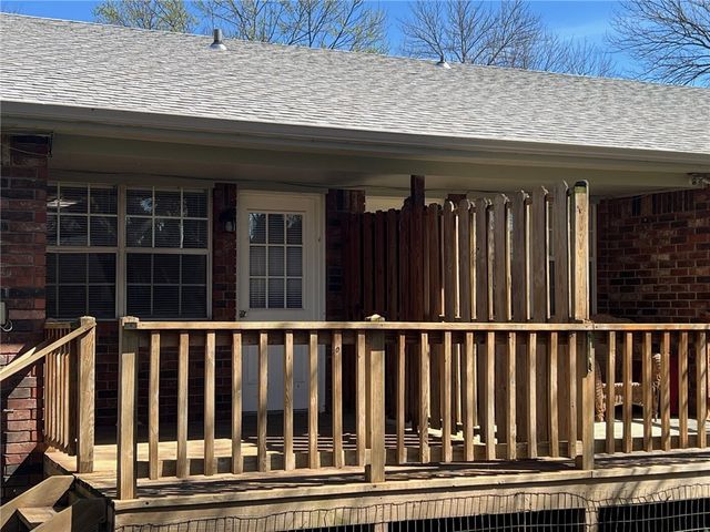 1012 Whipporwill Lane, Siloam Springs, AR 72761