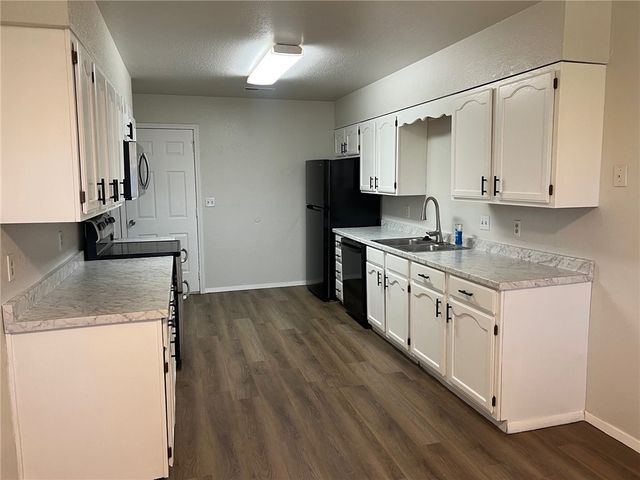 1012 Whipporwill Lane, Siloam Springs, AR 72761