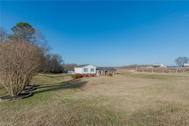 2011 Lamb Road, Lexington, NC 27295