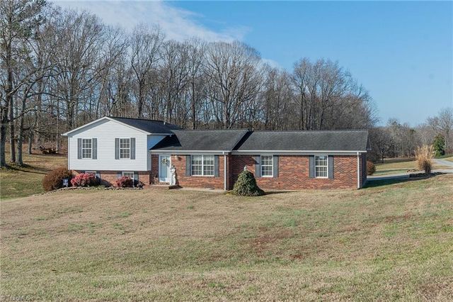 2011 Lamb Road, Lexington, NC 27295