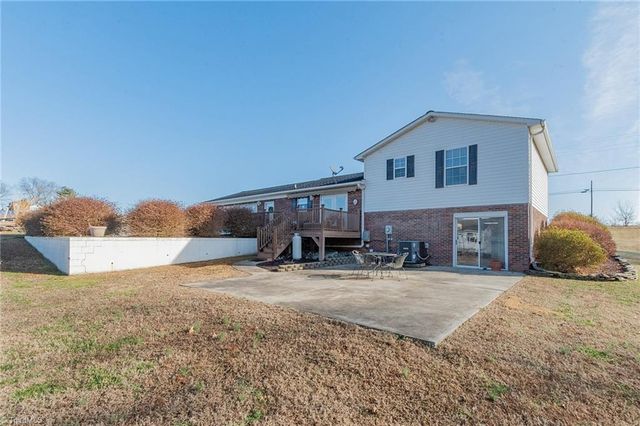 2011 Lamb Road, Lexington, NC 27295