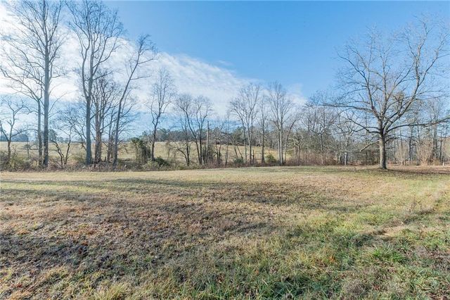 2011 Lamb Road, Lexington, NC 27295