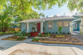 917 E BROAD STREET, Tampa, FL 33604