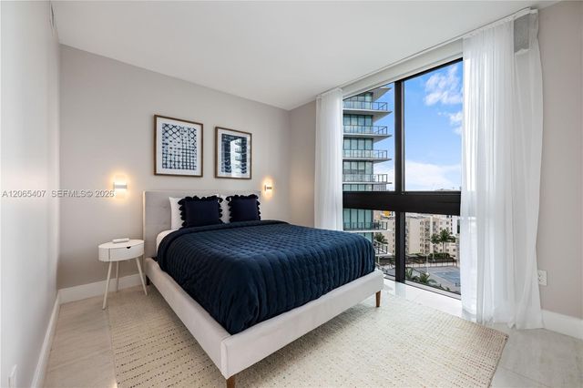 650 NE 32nd St 1501, Miami, FL 33137
