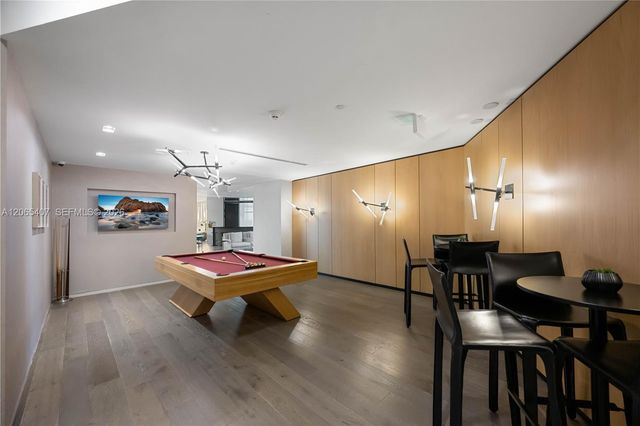 650 NE 32nd St 1501, Miami, FL 33137
