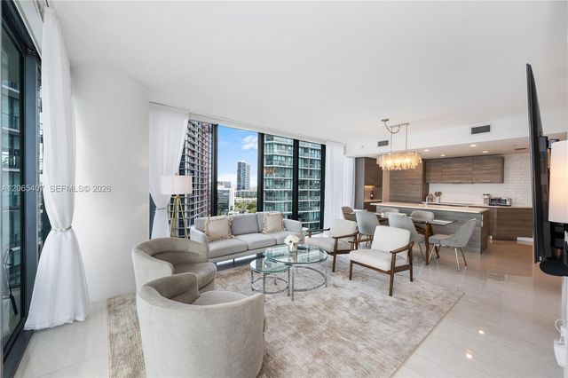 650 NE 32nd St 1501, Miami, FL 33137