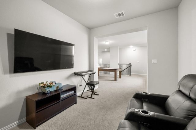 21824 Rock Wren RD, Spicewood, TX 78669